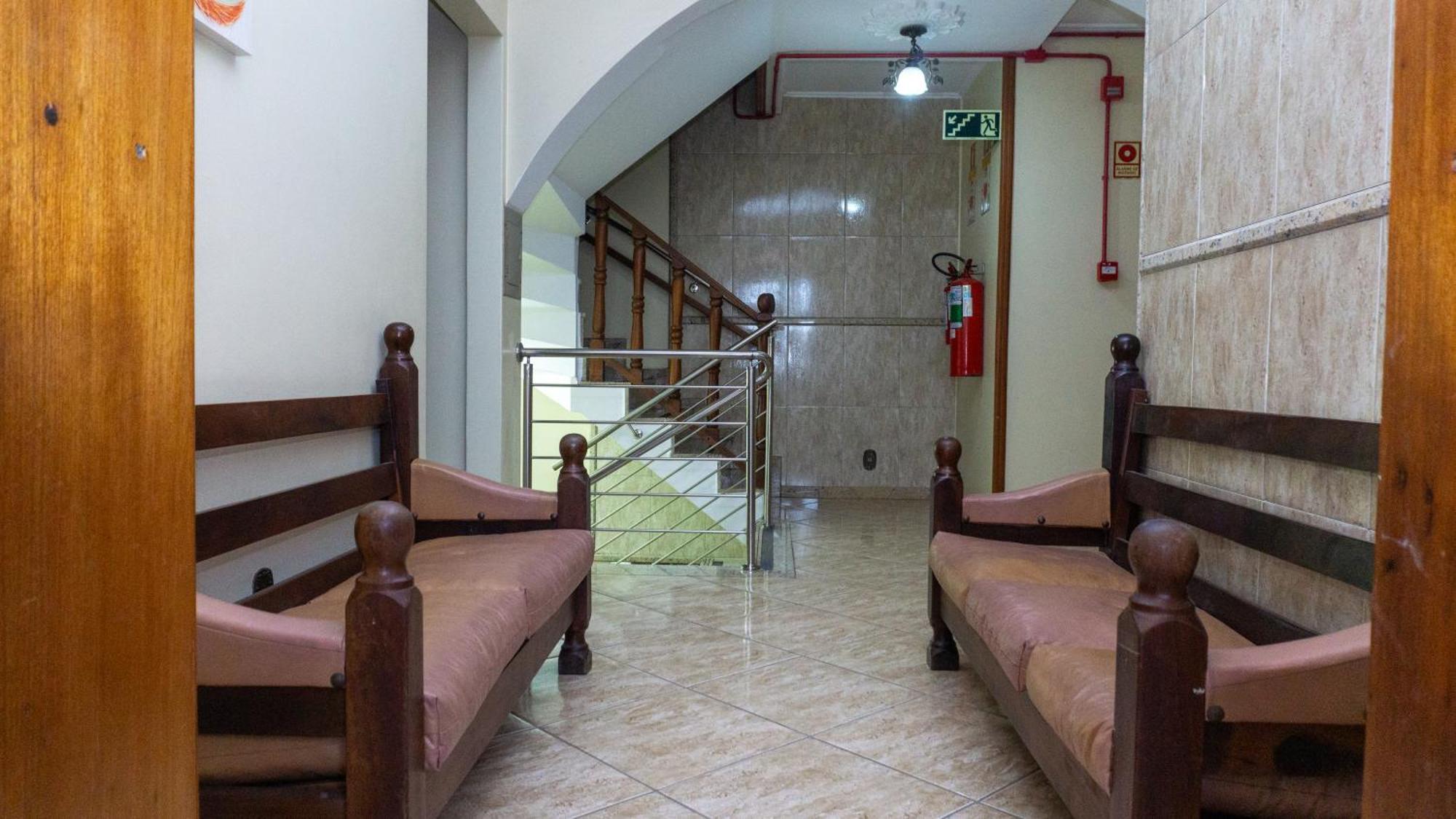 Canoas Hotel Castel Bagian luar foto